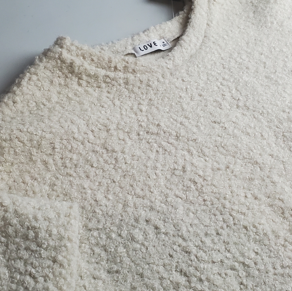 Shearling Crop Top - Picture 2 of 5